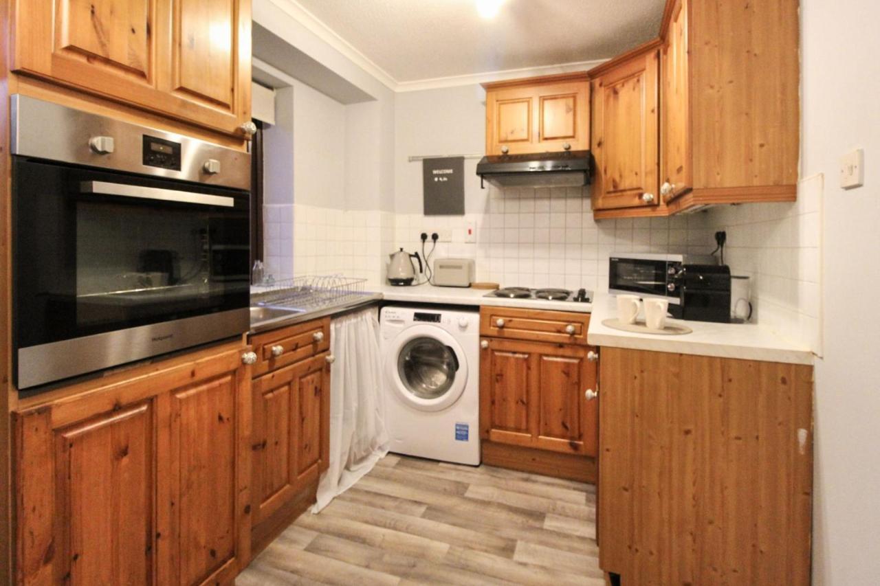 Comfortable 2 Bedroom House With Free Parking Nottingham Esterno foto