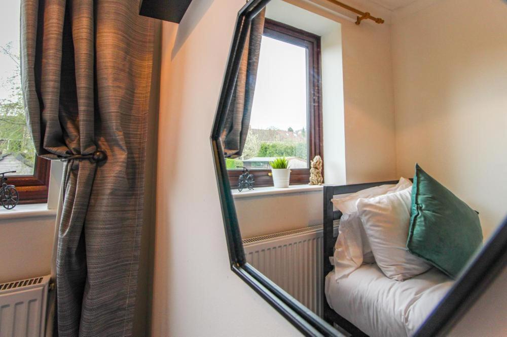 Comfortable 2 Bedroom House With Free Parking Nottingham Esterno foto