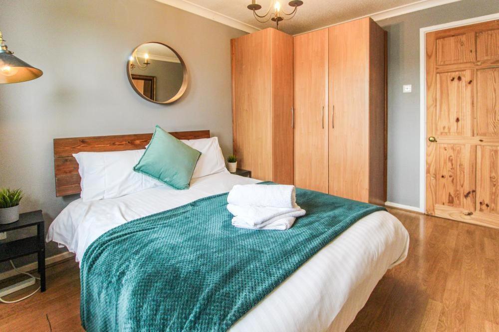Comfortable 2 Bedroom House With Free Parking Nottingham Esterno foto